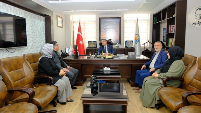 Ahsen Demir Çelik’den Dörtyol Belediye Başkanı Dr Bahar Amaç’a Ziyaret